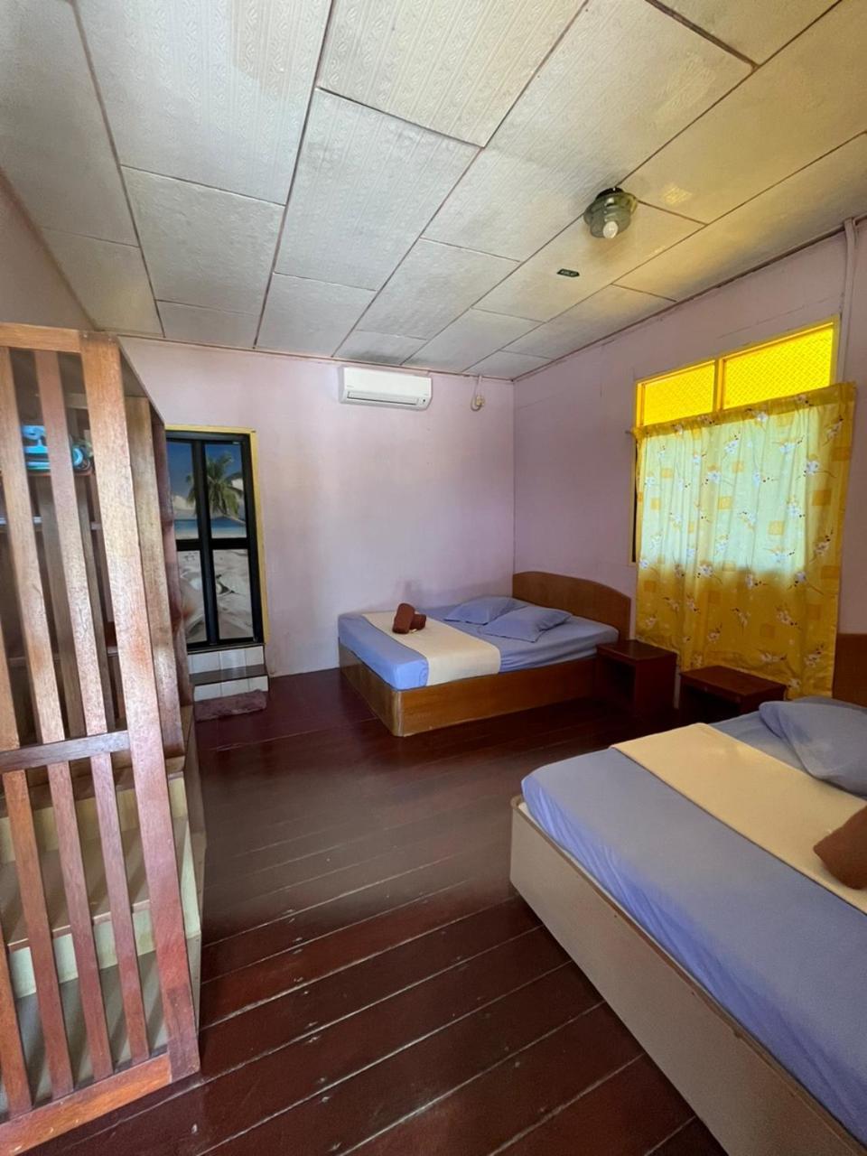 Salang Sayang Resort , Pulau Tioman Kampong Ayer Batang Buitenkant foto